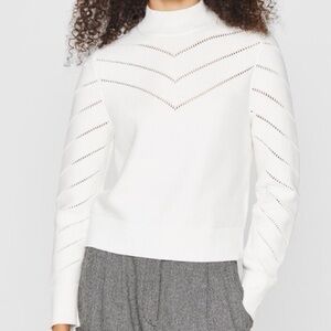 Club Monaco White Women's Turtleneck Sweater